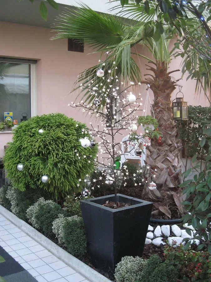 Residence Nobel Rimini 3*,  İtalya
